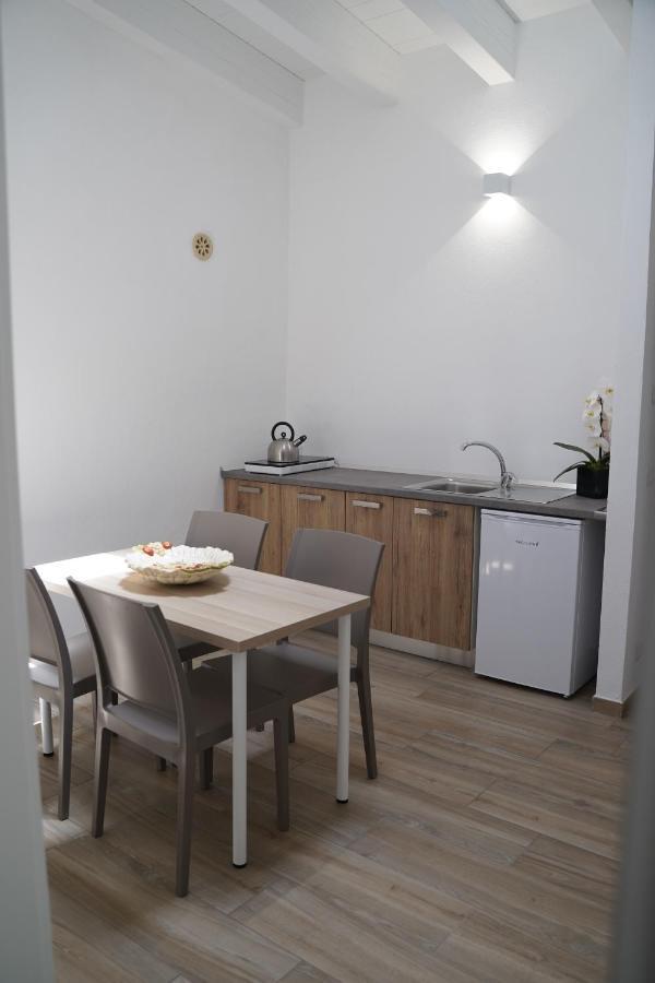 Agriturismo Nigro 拉泰尔扎 外观 照片